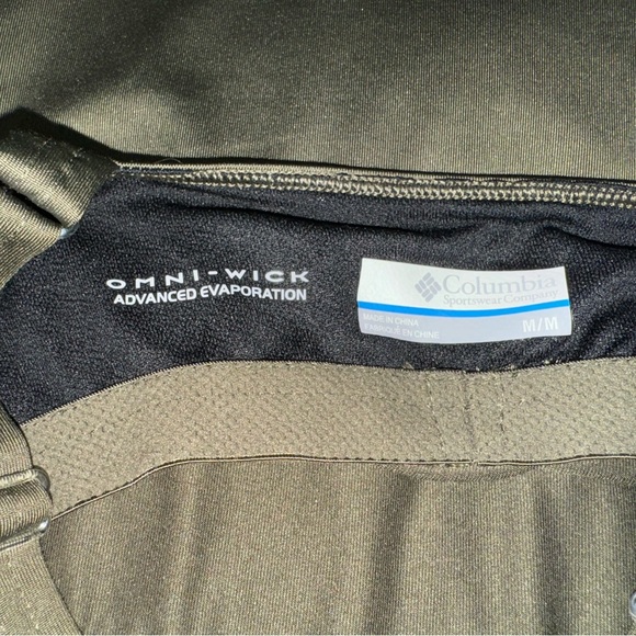 Columbia Olive Green Omni Wick Dress Bra Built In Activewear Sports Medium - Picture 3 of 5
